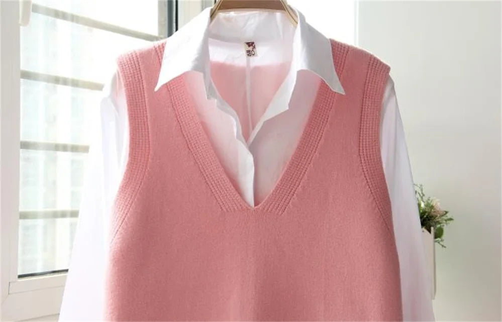 Korean Women Knitted Sweater Sleeveless College Style Women Loose Vest Ladies V-Neck Pullover Tops Female Waistcoat Pull Femme
