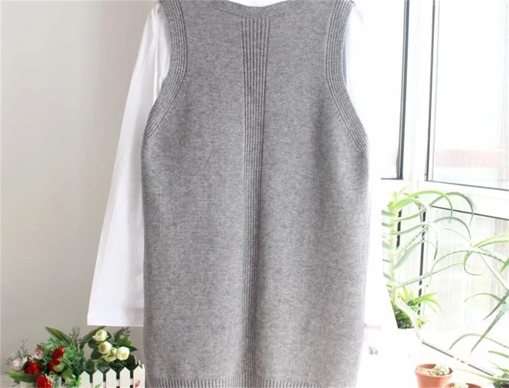 Korean Women Knitted Sweater Sleeveless College Style Women Loose Vest Ladies V-Neck Pullover Tops Female Waistcoat Pull Femme
